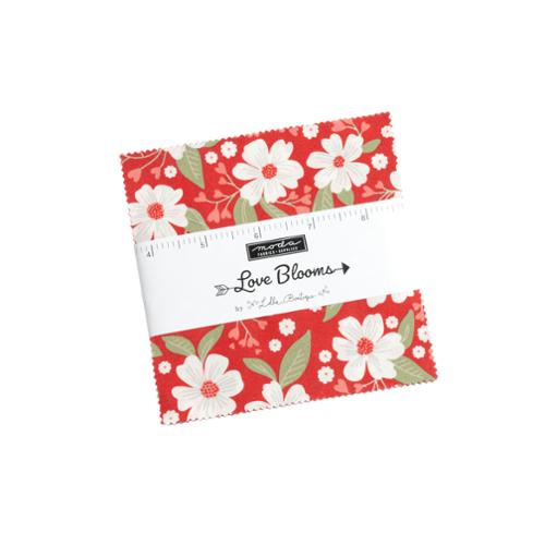 Moda - Love Blooms Charm Pack 