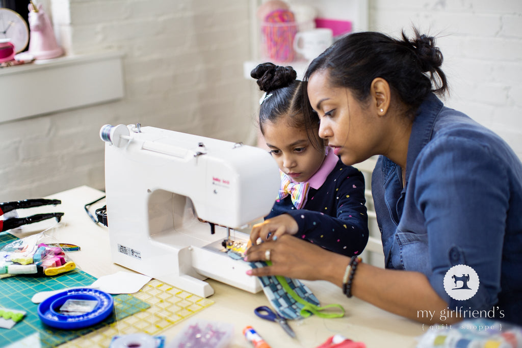 Baby Lock Joy Sewing Machine (OPENED BOX)