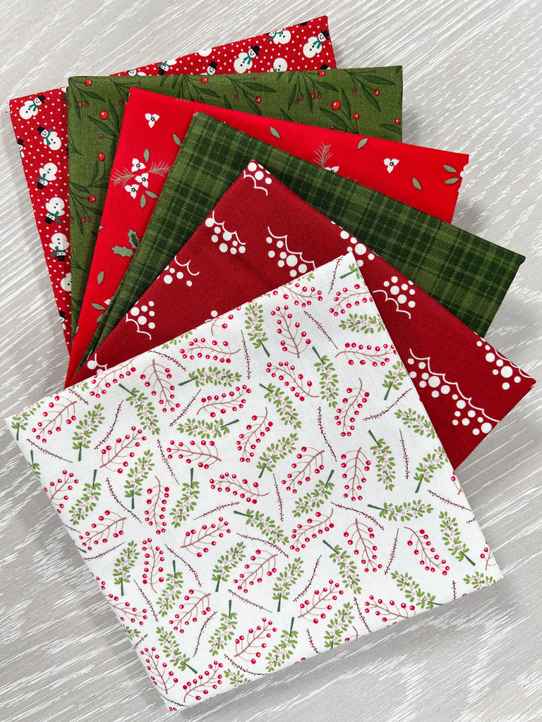 Christmas Fun FQ Bundle (6)