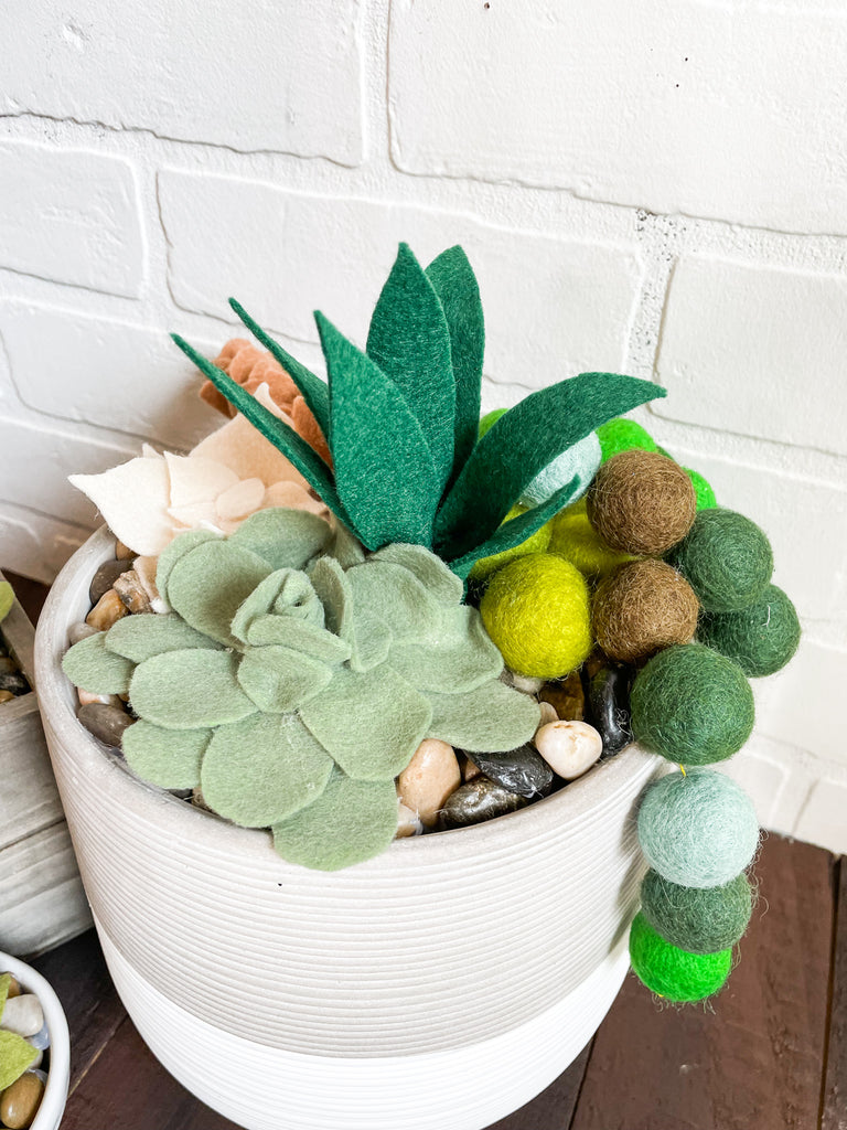 DIY Felt Succulents No Sew Project