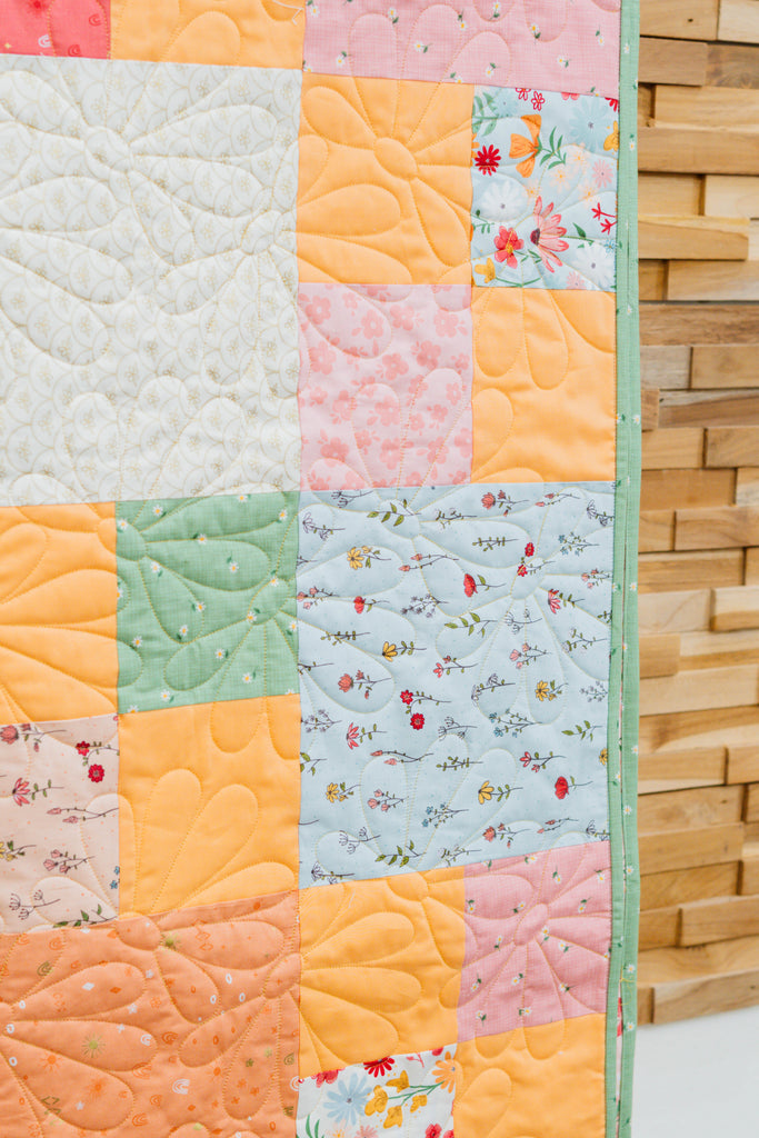 Snuggle In a Snap Quilt kit