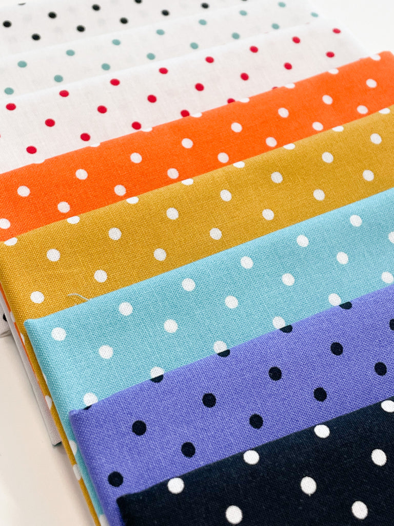 Priscilla's Polka Dots Fat Quarter Bundle (8)