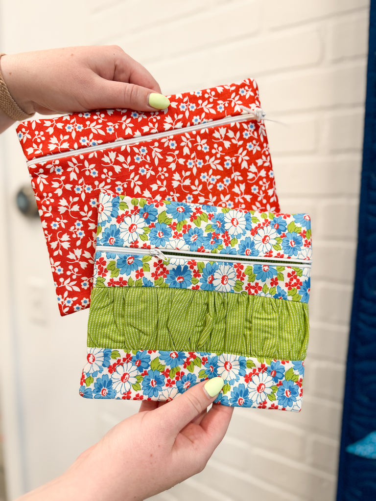 Make an Easy Zipper Pouch on the Serger