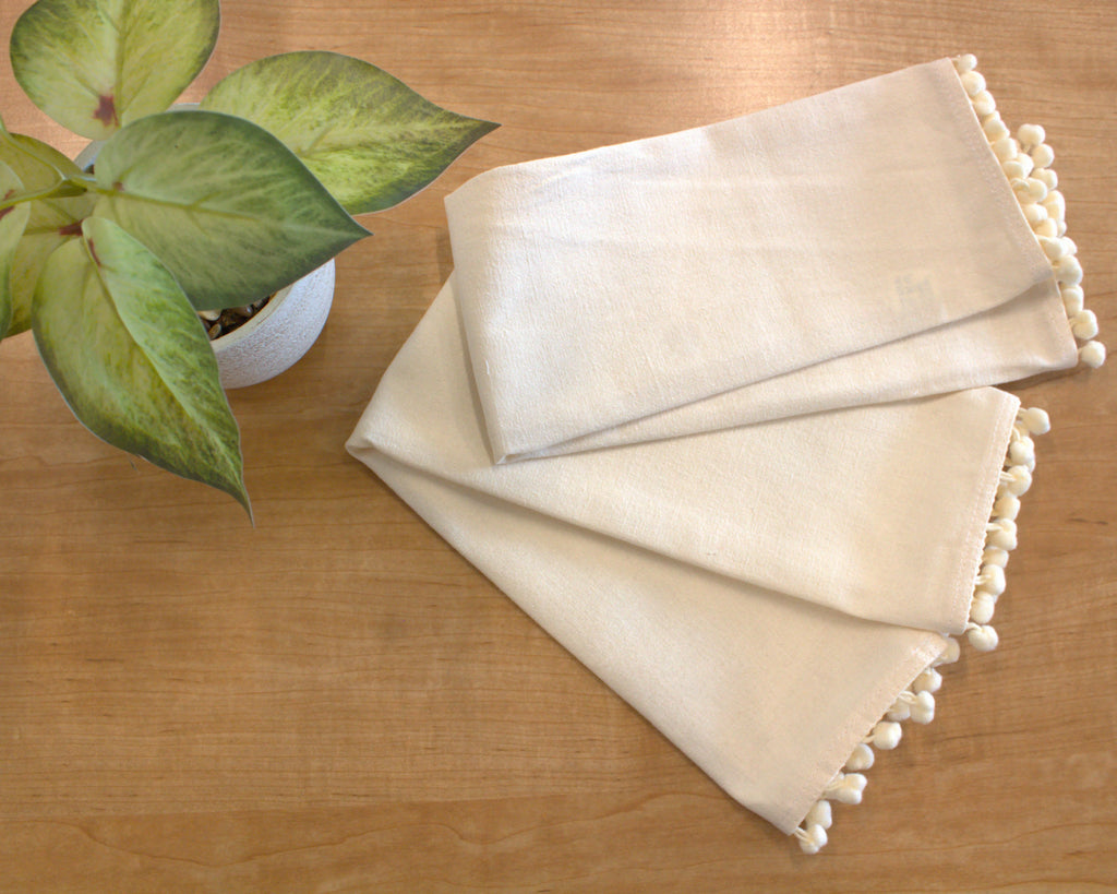 Kimberbell Ivory Linen Place Mats