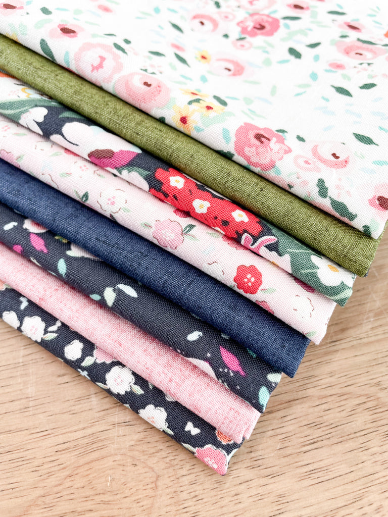 Spring Flowers Fat Quarter Bundle (8)