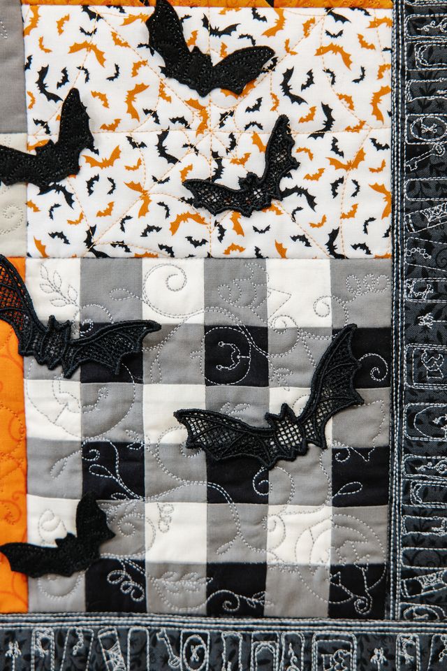 bats ePumpkins and Potions Ladder Quilt Embellishment Kitmbellishment 