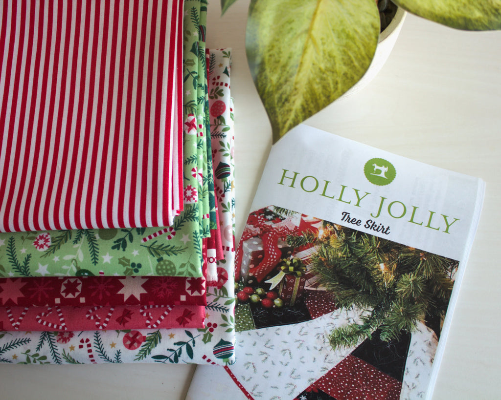 A Tree Skirt (A Quilty Little Christmas) fabric with pattern