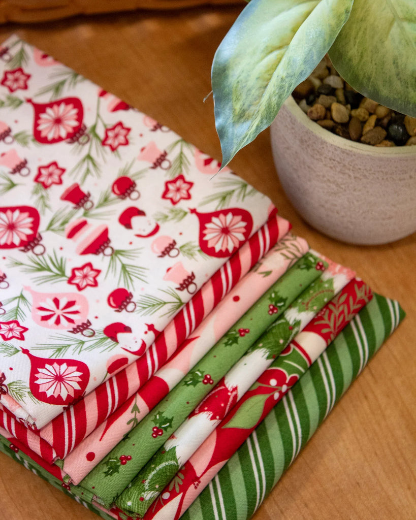 Hullabaloo Christmas Quilt Kit #2