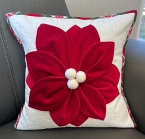 Blooming Christmas Pillow 